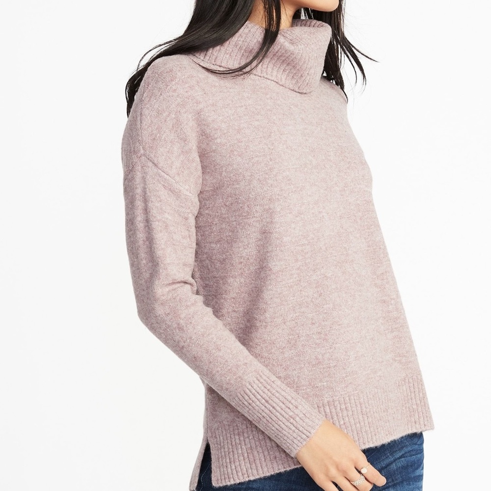 Old navy garter stitch turtle neck.